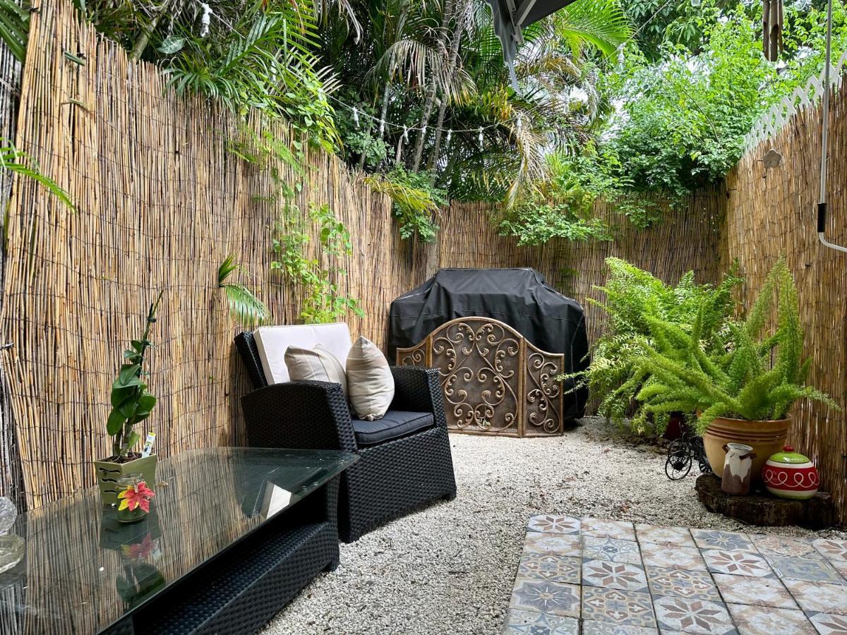 Flora'S Garden Apartment/Studio North Miami Kültér fotó